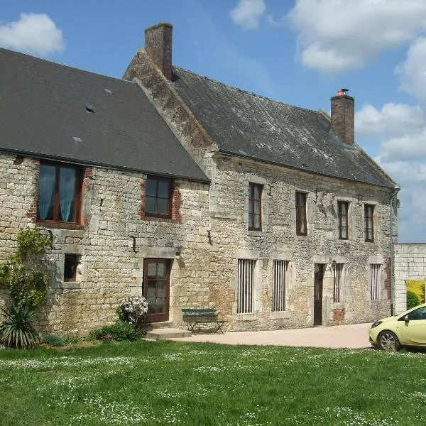 gîte les bois georges, hotel in Liart