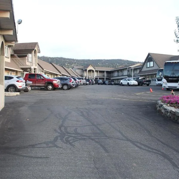 Best Budget Inn & Suites Kamloops、Monte Creekのホテル