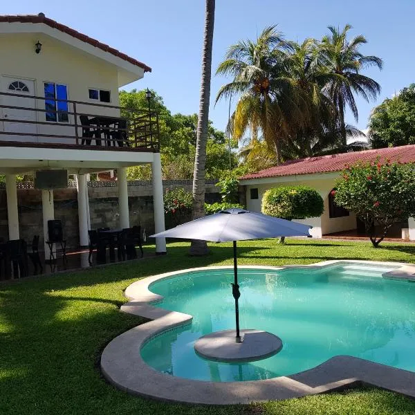 Rancho villas de alicia, hotel in Los Blancos