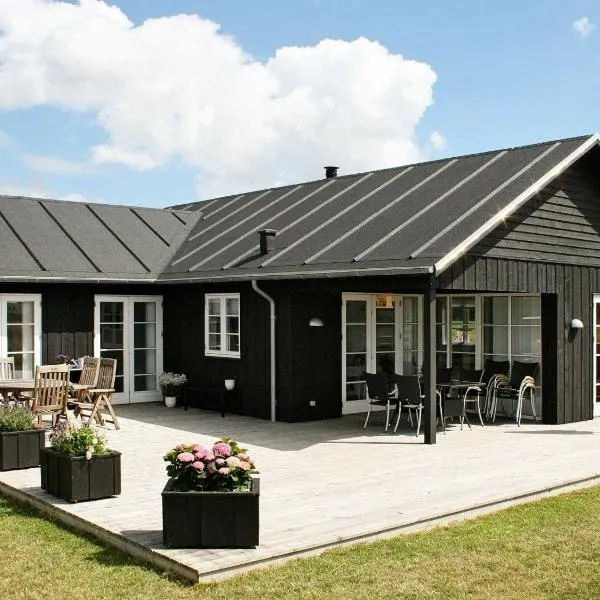 10 person holiday home in Nysted-By Traum, hotel a Nysted