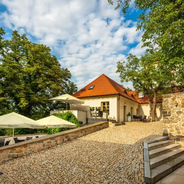 Bellevue Hotel Benešov, hotel a Benešov