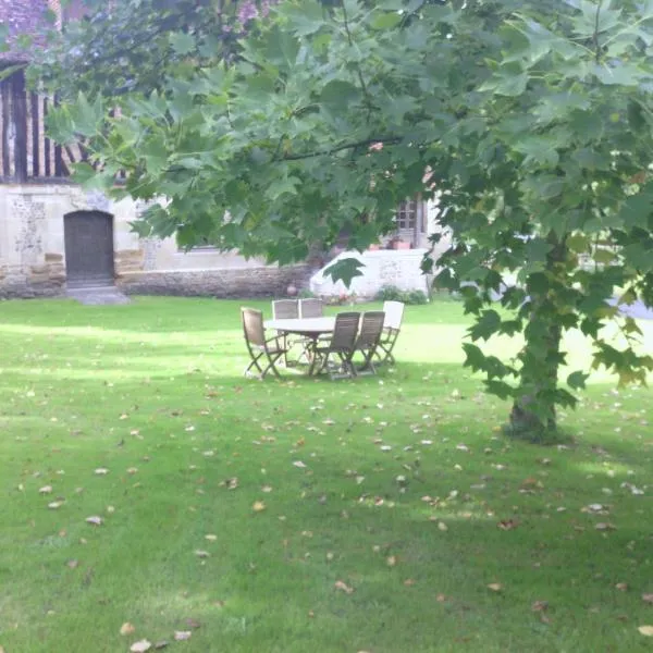 Manoir du Val Harangt, hotel v destinaci Mardilly