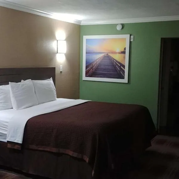 Days Inn by Wyndham Houston East, hotel in Jacinto City
