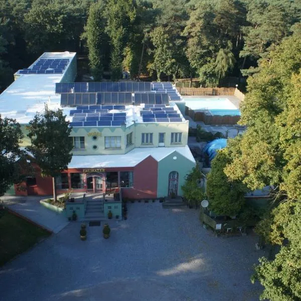 Hotel Fauwater, hotel di Kasterlee