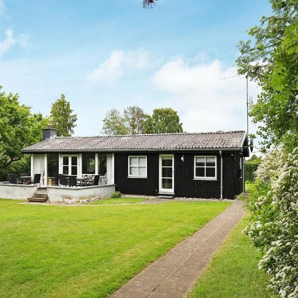 6 person holiday home in Dronningmølle-By Traum, ξενοδοχείο σε Dronningmølle