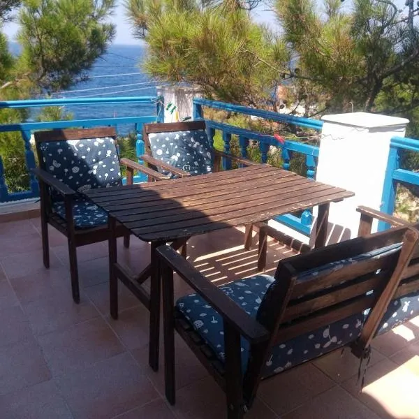 Pefka Armenistis, hotel v destinácii Armenistis