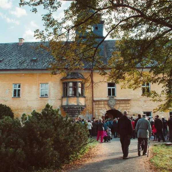 Zámek Ruda nad Moravou, hotel Štítyben