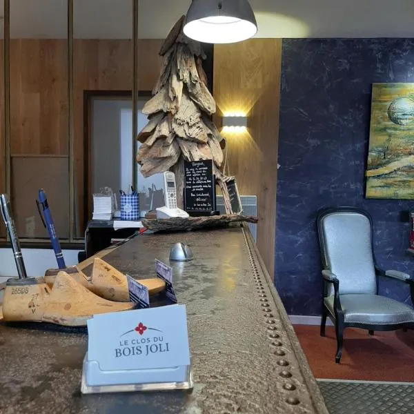 Le Clos du Bois Joli, hotel v destinaci Lagnieu