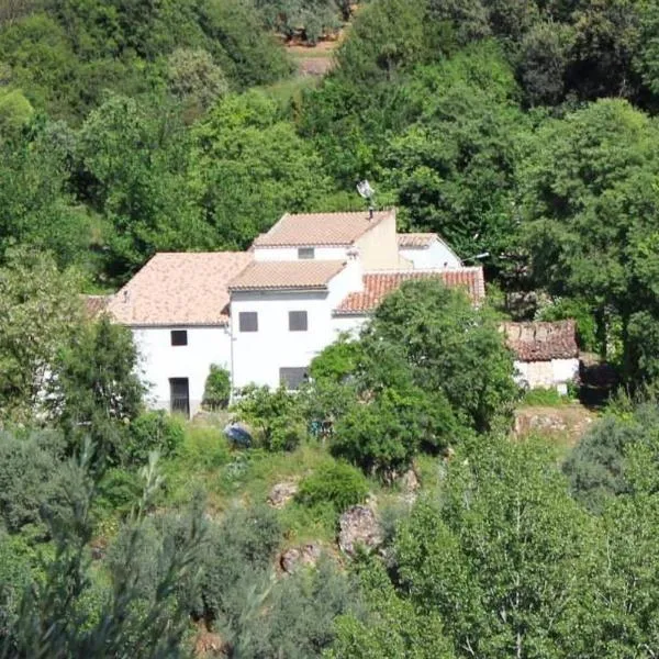 La Cabieda - Junto al Río Cañamares - ideal para grupos y familias, hotel v destinácii Chilluévar