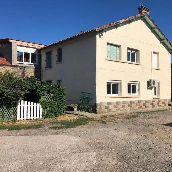 Location Bouzon à Issoire, hotel a Issoire