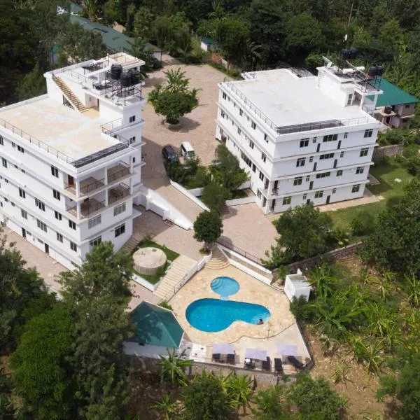 Two Mountains Lodge, hotel in Arusha