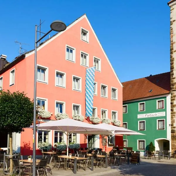 Gasthof-Hotel Pietsch, viešbutis mieste Alersbergas