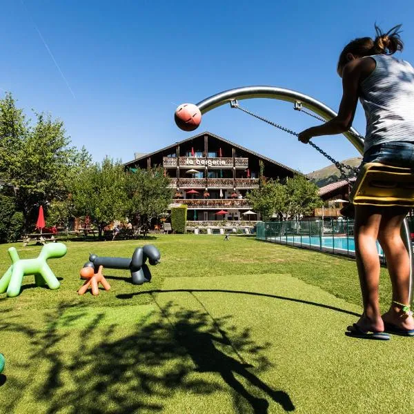 Hôtel La Bergerie, hotel u gradu 'Morzine'