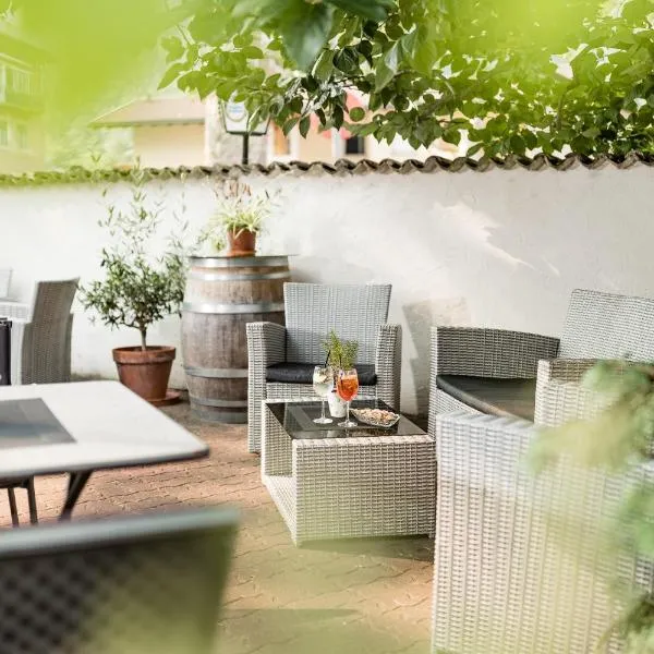 Hotel Heide Park, hotel v destinaci Ora