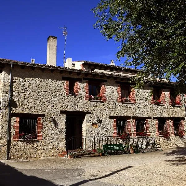 Tirontillana, hotel in Campo de Cuéllar