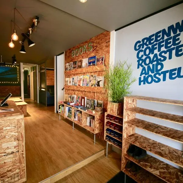 Greenwood Hostel, hotel v destinaci Izumi-Sano