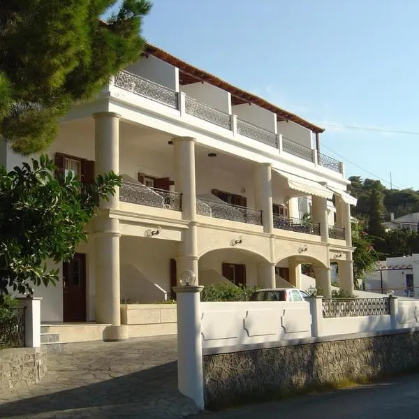 Oasis Hotel: Masouri şehrinde bir otel