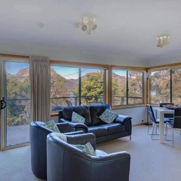 Freycinet Sanctuary 5, hotel in Coles Bay