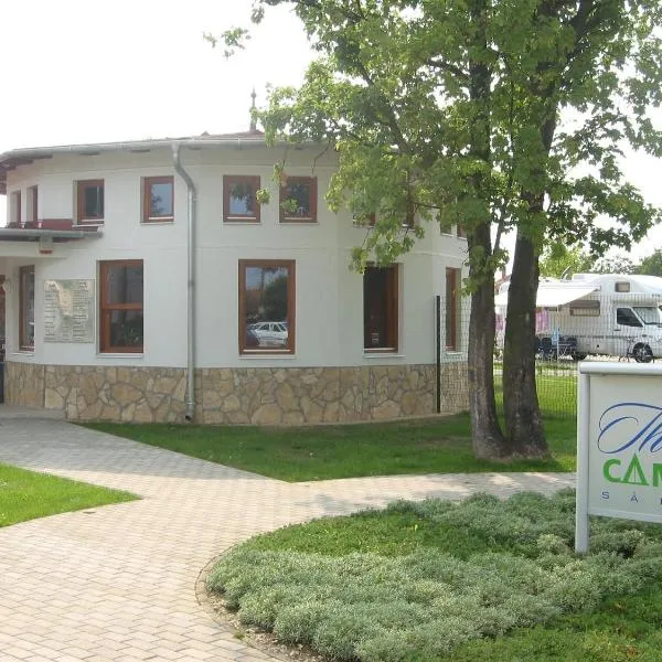 Sárvárfürdő Apartmanház, hotel di Sárvár