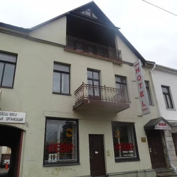 Hotel Rebir, hotel a Daugavpils