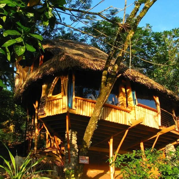 Vanira Lodge, hotel v destinaci Teahupoo