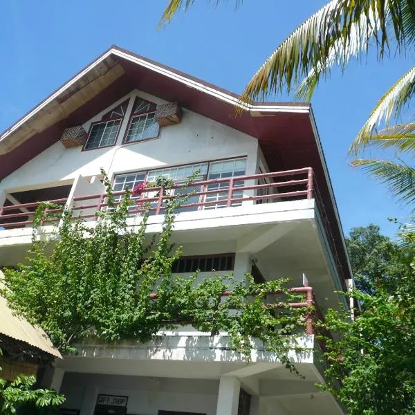 ANTELOPE GUESTHOUSE, hotel v destinaci Koror