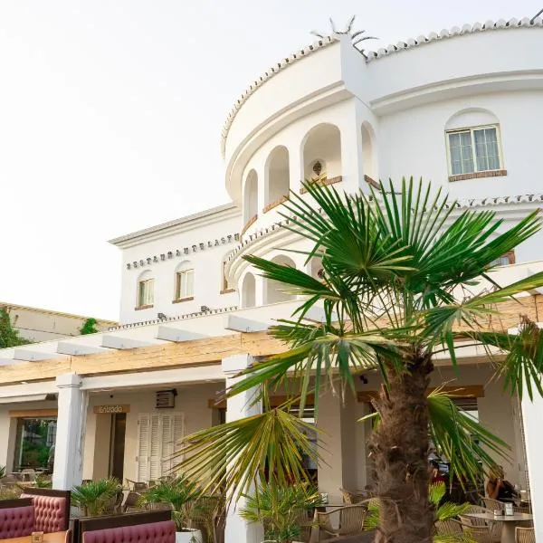 Hotel Las Yucas, hotel v destinácii Atarfe