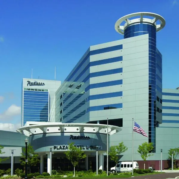 Radisson Plaza Hotel and Suites Kalamazoo, hotel v destinaci Kalamazoo