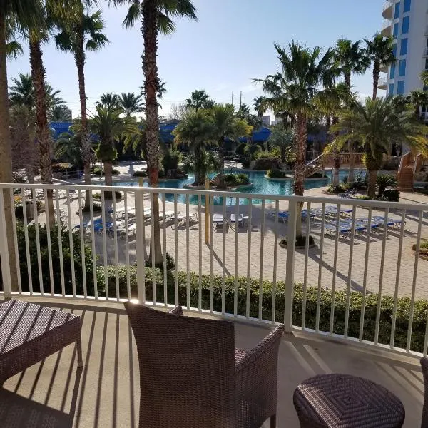 1215 A Slice of Heaven - Destin! Pool View!, hotel in Destin