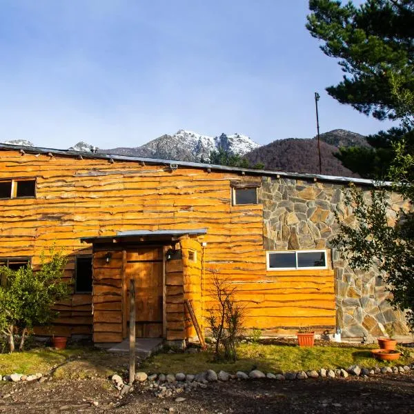 Rincon del Montañes, hotel v destinaci Antuco