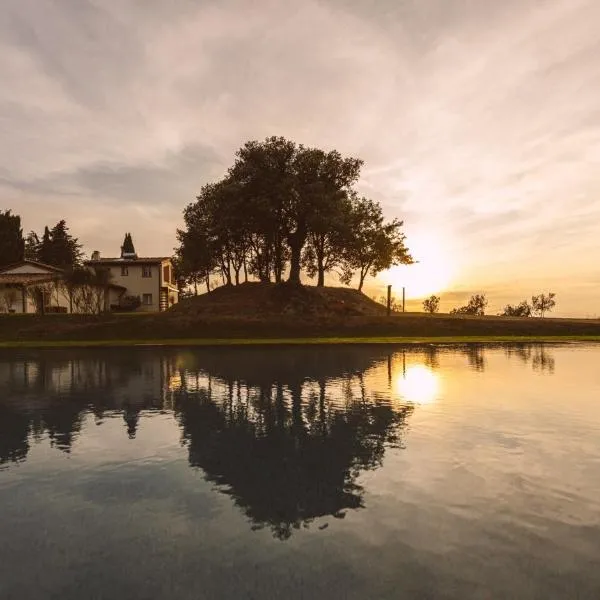 Borgo Le Colline Luxury Agriturismo in Tuscany, hotel v destinaci Gambassi Terme