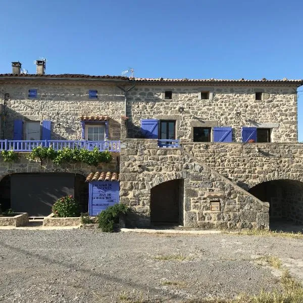 Mas de Guilhaumon côté hameau, hotel v destinaci Joyeuse
