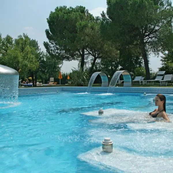 Hotel Terme Neroniane, hotelli kohteessa Montegrotto Terme