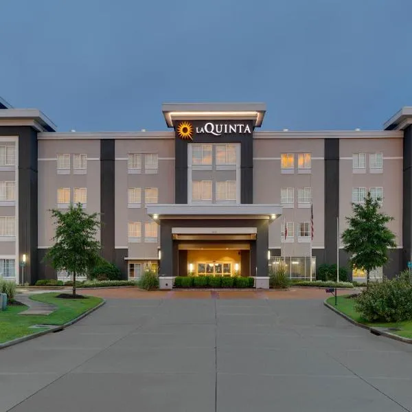 La Quinta by Wyndham Starkville at MSU, hotel v destinaci Starkville
