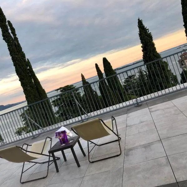 Residence Villa Alba, hotel in Gardone Riviera