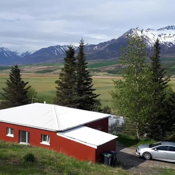 Brúnalaug Guesthouse - Holiday Home, hotell i Saurbær