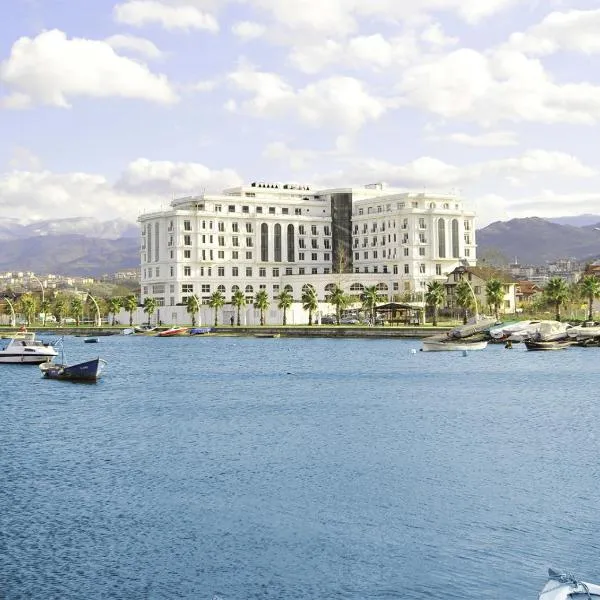 Wellborn Luxury Hotel, hotel Kocaeliben