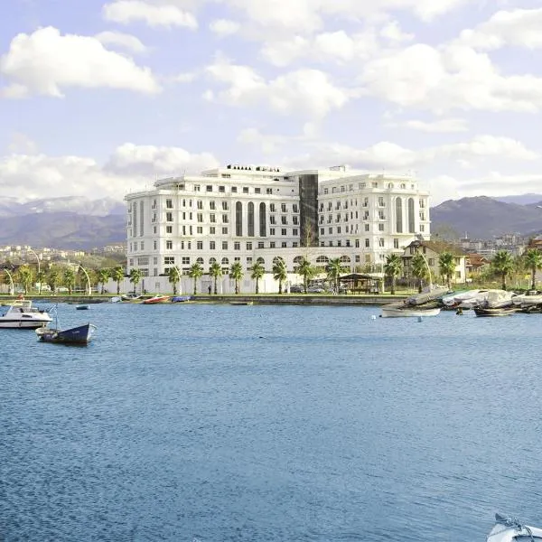 Wellborn Luxury Hotel, hotel in Korfez