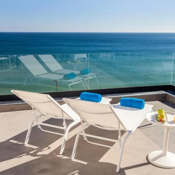 Season Apartments, hotel v destinaci Sesimbra
