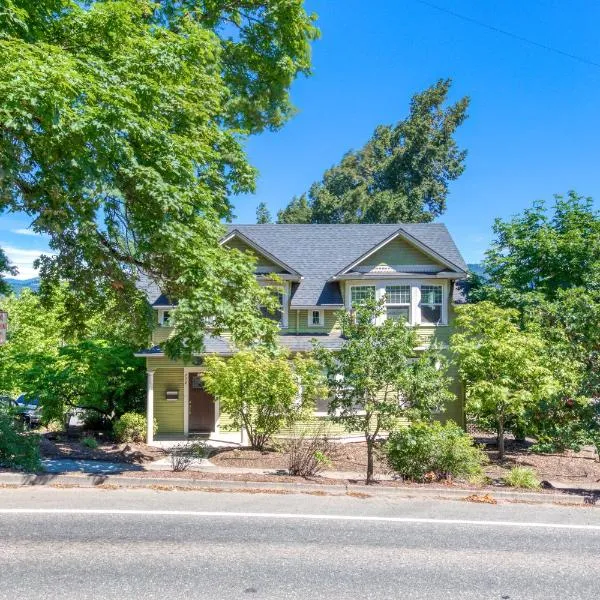 Azusa House, hotel v destinaci Hood River