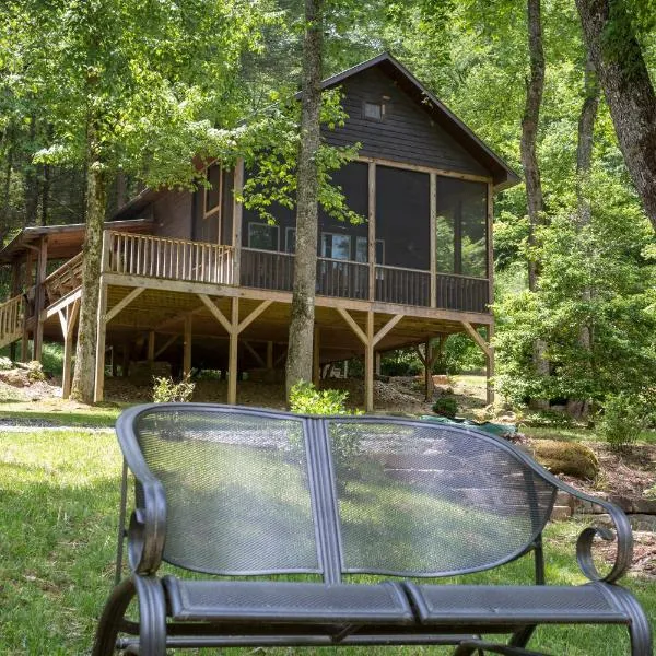 Toccoa Hideaway, hotel v destinaci Aska