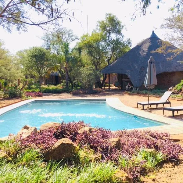 African Casa Chalets and Campsite