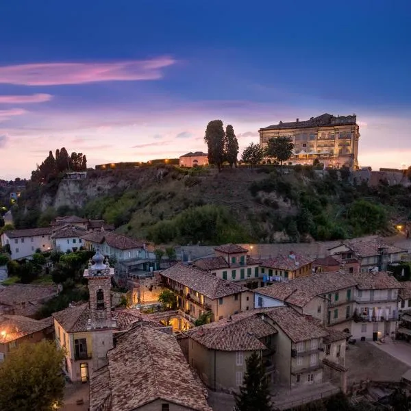 Il Cortile di San Michele、グアレーネのホテル