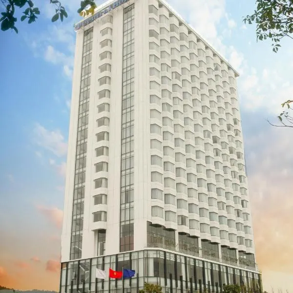 Central Luxury Hạ Long Hotel, ξενοδοχείο σε Ha Long