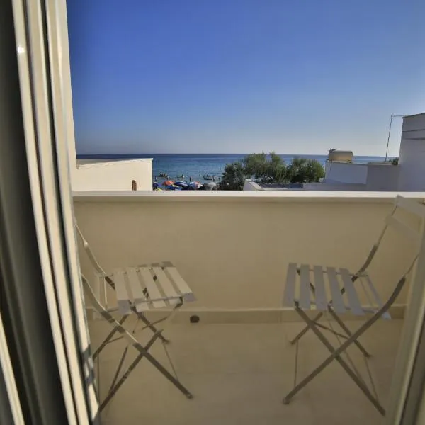 Baia Azzurra B&B, hotel di Torre Lapillo