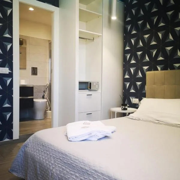 2B Fifteen Floor Suite Napoli, hótel í Napolí