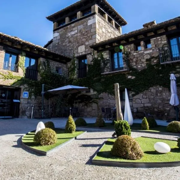 Hotel Restaurante Masía la Torre, hotel in Linares de Mora