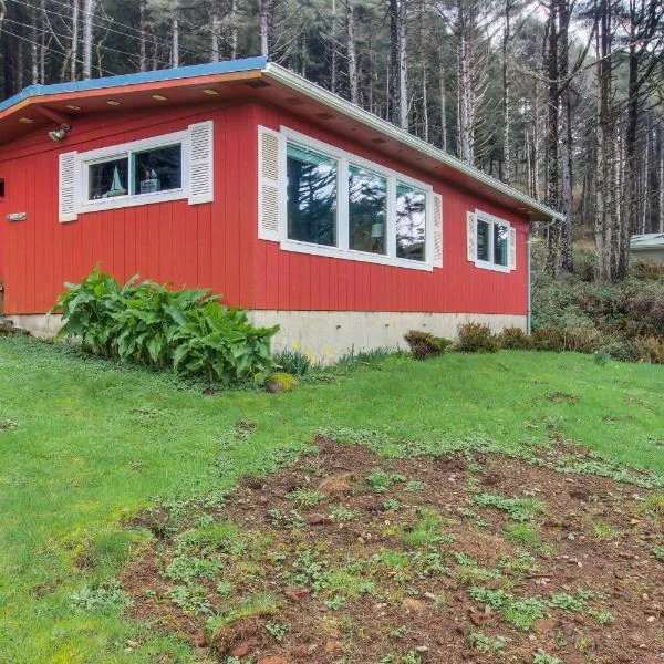 Sea Mist Cottage, hotel in Searose Beach