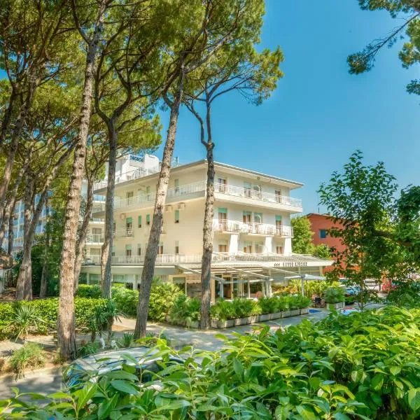 Eraclea Mare में, होटल Hotel Milano