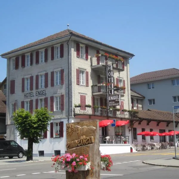 Hotel Engel, hotel v destinaci Emmetten